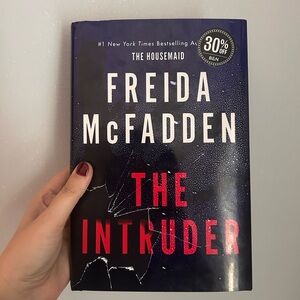 The Intruder by Freida McFadden Hardcover